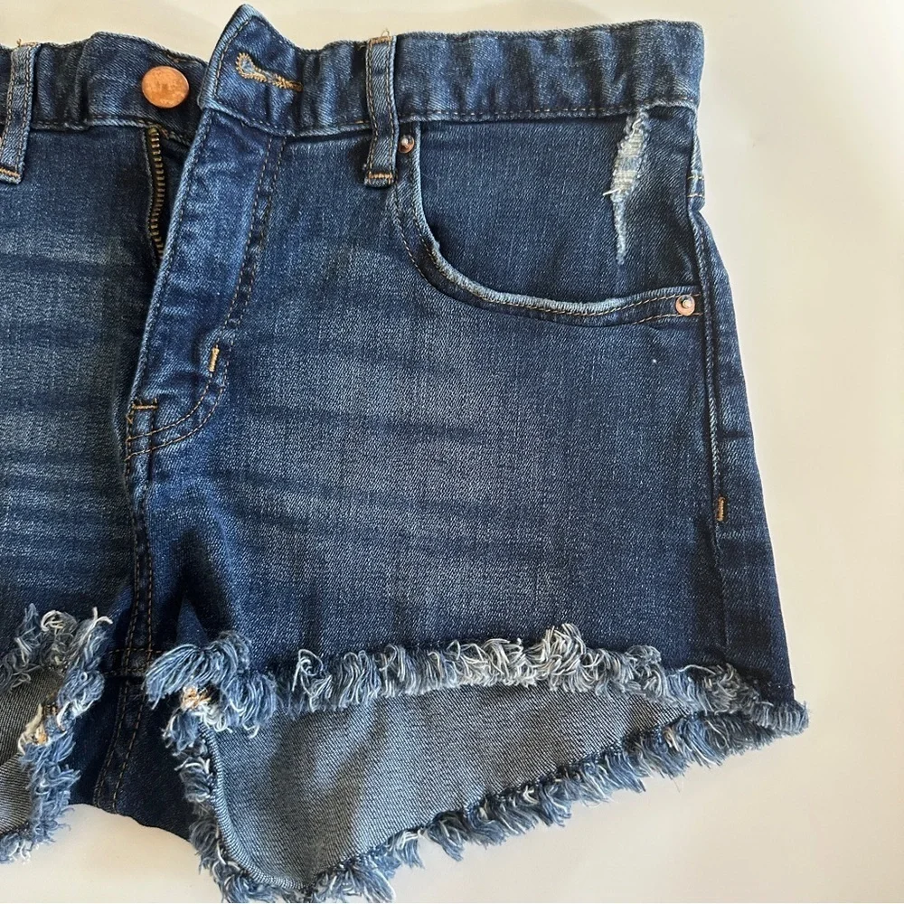 H&M Denim Raw Edge Cutoff Shorts Sz 4